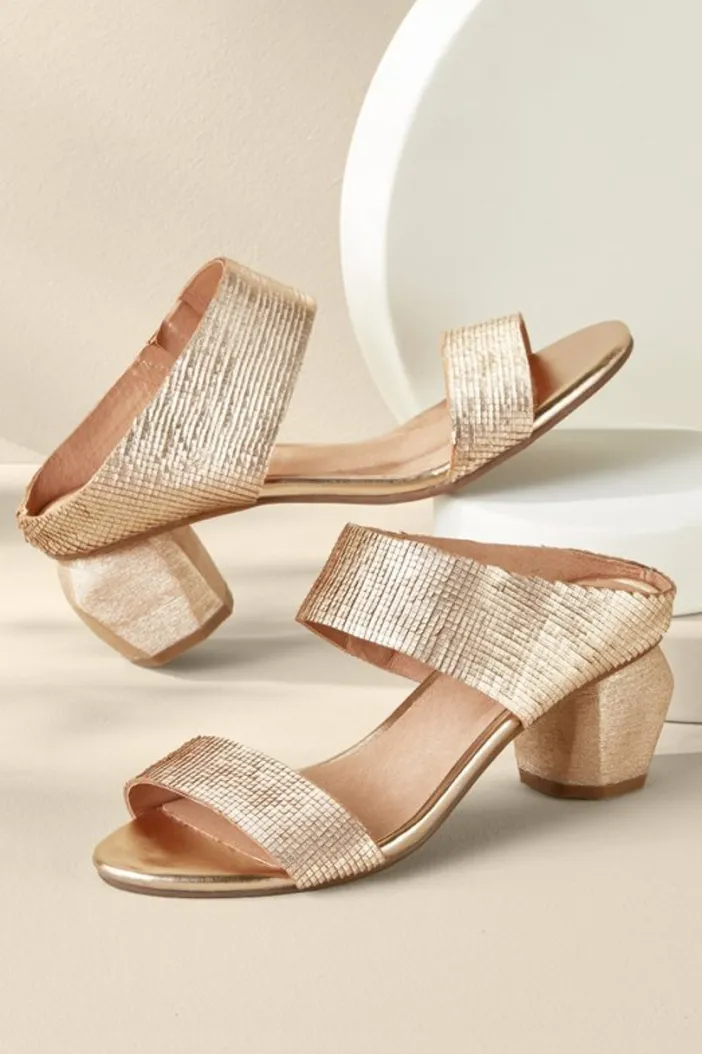 Soft Surroundings Shoes|Antelope Amelia Textured Sandal Gold