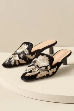 Soft Surroundings Shoes|Carolina Embroidered Mule