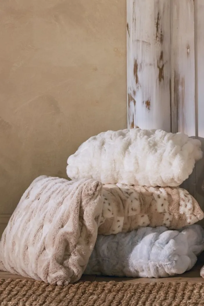 Soft Surroundings Bedding|Bedding Essentials|La Parisienne Faux Fur Pillow