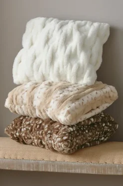 Soft Surroundings Bedding|Bedding Essentials|La Parisienne Faux Fur Pillow