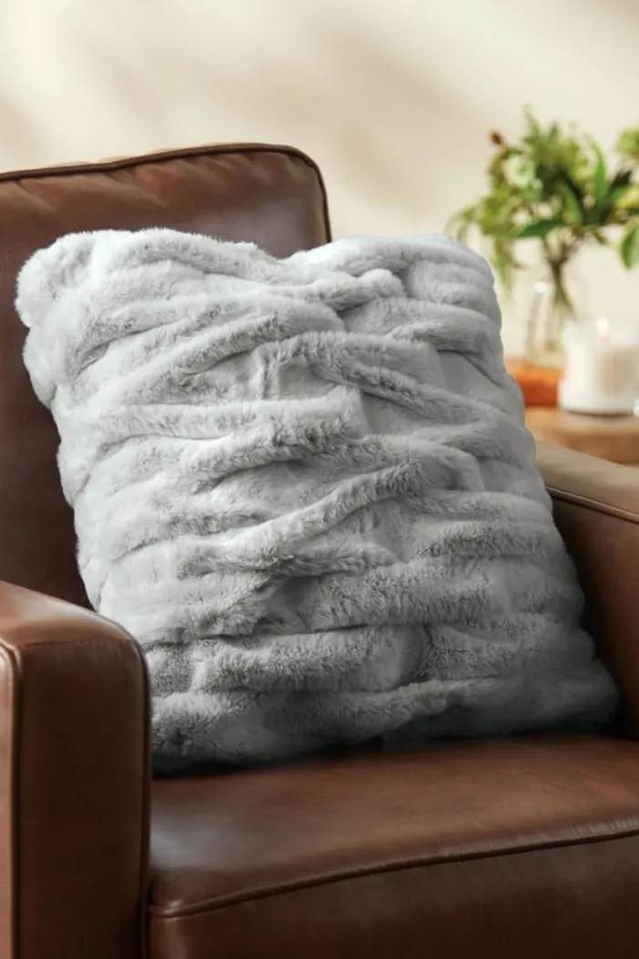 Soft Surroundings Bedding|Bedding Essentials|La Parisienne Faux Fur Pillow