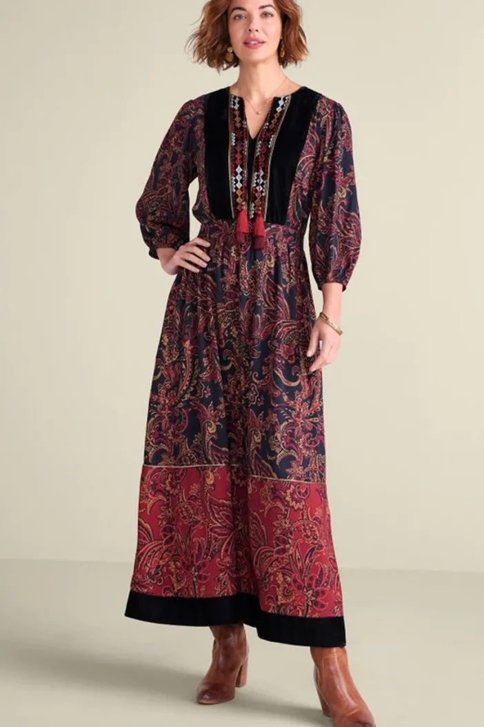 Soft Surroundings Dresses|Quinn Maxi Dress FlowingPaisleyBlack+Red