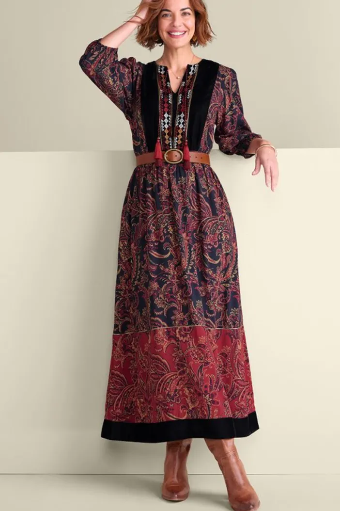 Soft Surroundings Dresses|Quinn Maxi Dress FlowingPaisleyBlack+Red