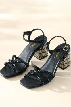 Soft Surroundings Shoes|Seychelles Cater To You Sandal Black