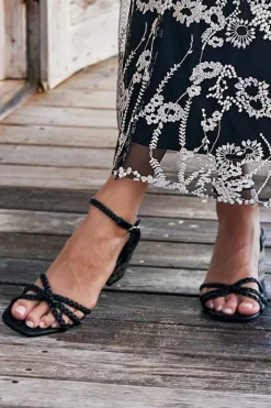Soft Surroundings Shoes|Seychelles Cater To You Sandal Black