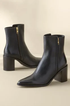 Soft Surroundings Shoes|Seychelles Desirable Boot