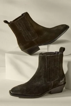 Soft Surroundings Shoes|Seychelles Hold Me Down Bootie
