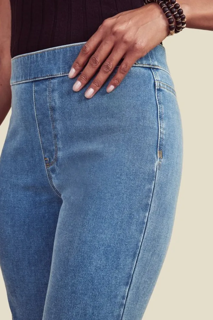 Soft Surroundings Jeans|Ultimate Denim Pull-On Slim Leg Jeans